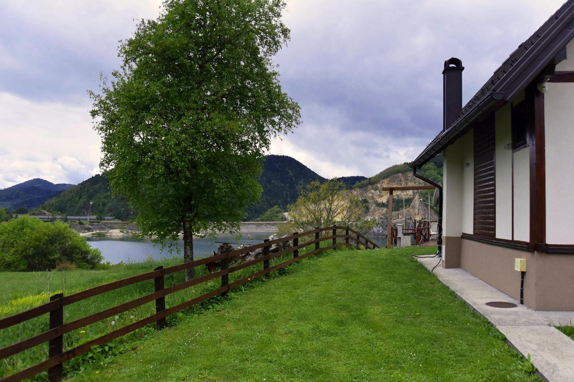 Villa Zoranovi konaci Jevtici Exterior foto